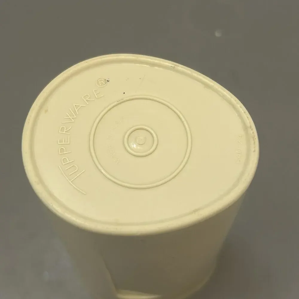 Vintage Tupperware Ketchup Container Dispenser Pump 640-24